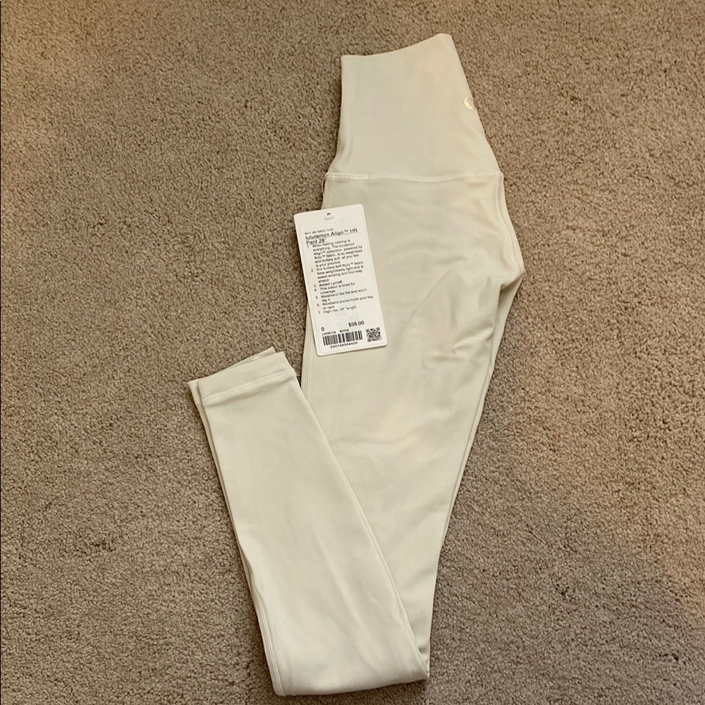 NEW Lululemon Align Leggings in Bone